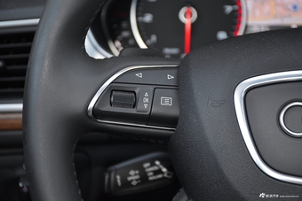 2018款奥迪A6L 2.5L自动30周年年型 30 FSI 风尚型