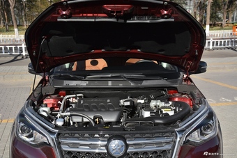 2018款启辰T70 2.0L自动睿享运动版