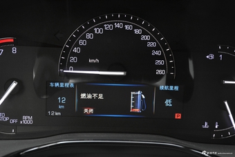 2017款XT5 2.0T自动25T周年庆版豪华型