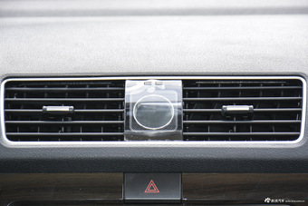 2016款风光370 1.5L手动豪华型7座