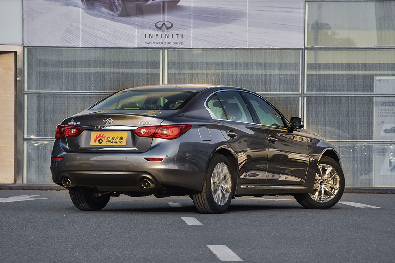 2016款英菲尼迪Q50L 2.0T自动悦享版