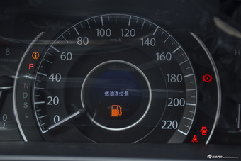 2015款CR-V 2.4L自动两驱豪华版