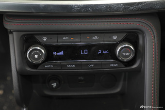 2018款瑞风R3 1.6L手动豪华智能型