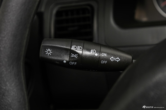 2017款菱智M3L 1.6L手动7座舒适型