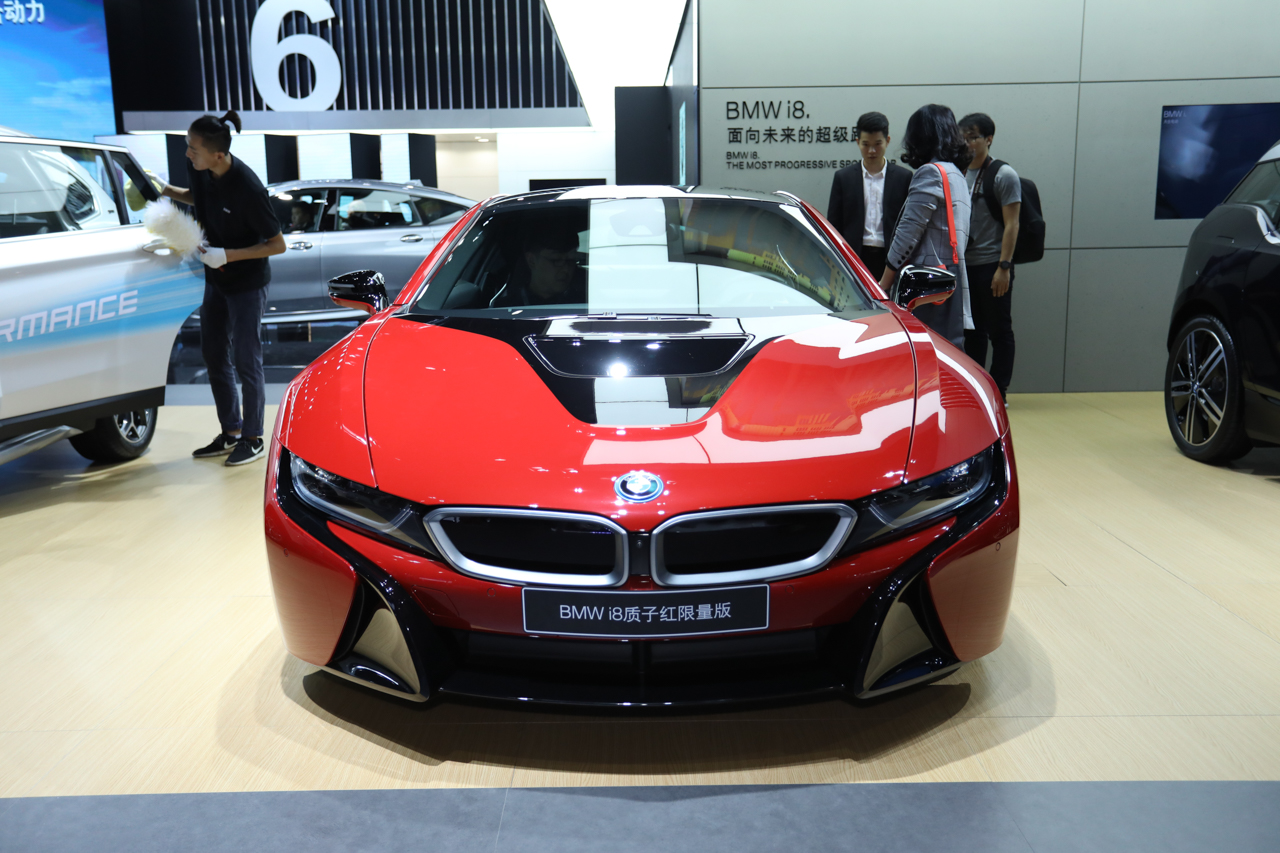 宝马i8