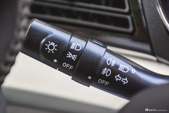 2015款雄师F22 1.9T手动四驱柴油豪华型