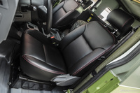 2013款 勇士 2.7L 三门四驱汽油版