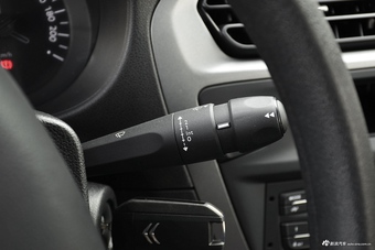 2017款全新爱丽舍1.6L手动时尚型