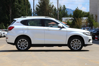 2017款哈弗H2 1.5T手动两驱精英型红标