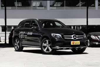 2017款奔驰GLC300 2.0T自动 4MATIC豪华型