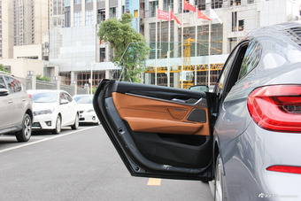 2018款宝马6系GT 630i M运动套装