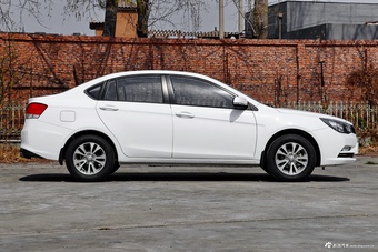  2017 V5 Lingzhi 1.6L manual basic model