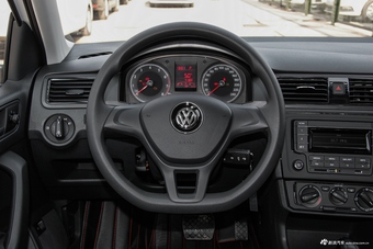 2016款桑塔纳1.6L自动风尚版