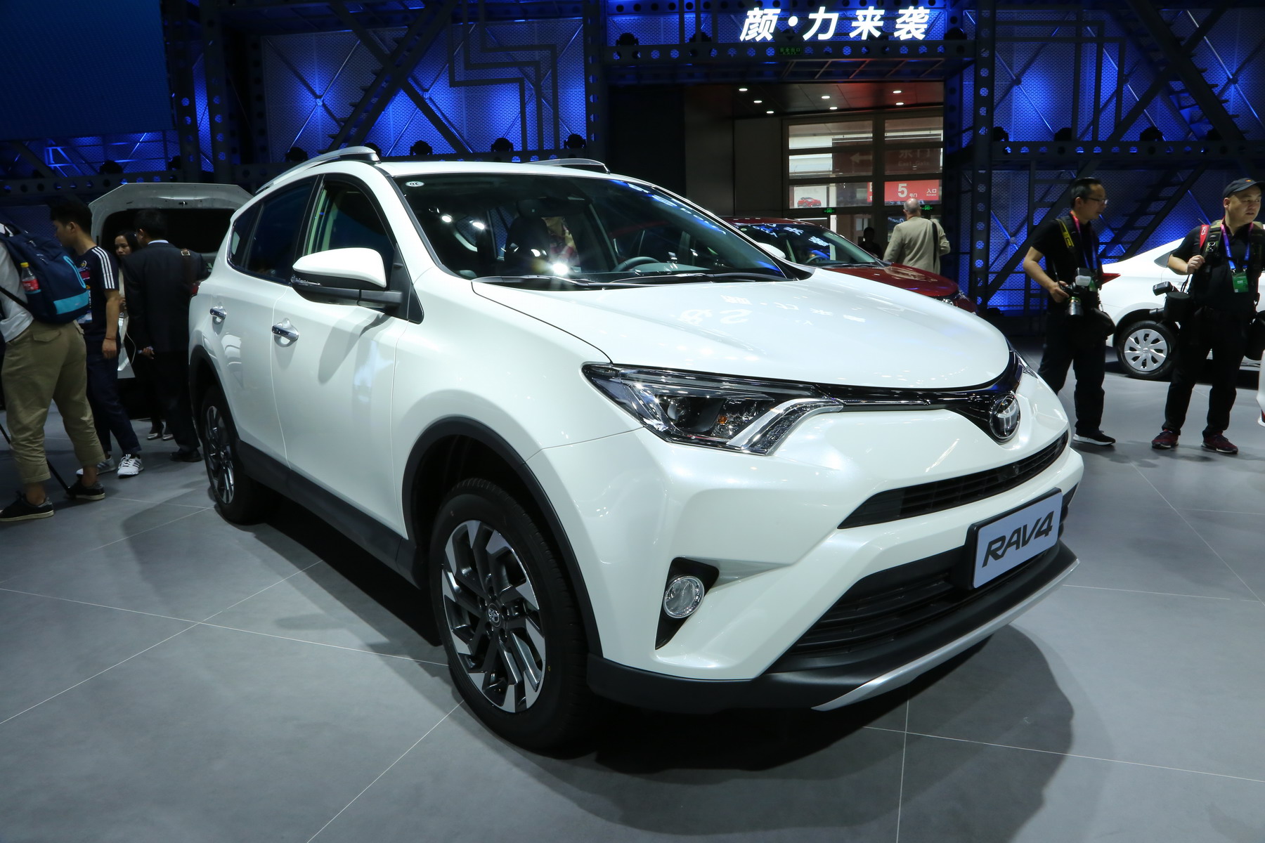 RAV4荣放