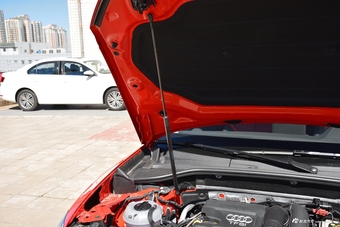 2018款奥迪Q2L 时尚动感型