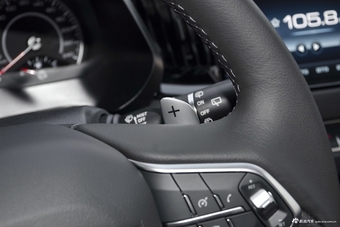 2018款哈弗H2s 1.5T双离合舒适型 红标