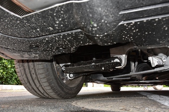 2018款宝马7系740Li 3.0T自动尊享型卓越套装xDrive