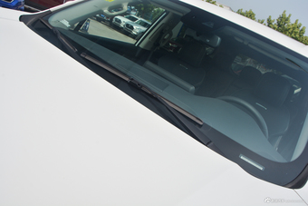 2017上汽大通D90 2.0T自动四驱北极星