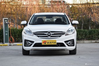 2017款海马福美来 1.6L 手动豪华型（白）