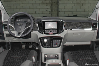 2016款瑞风M4 2.0L手动豪华型