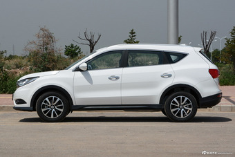 2016款风光580 1.5T手动豪华型