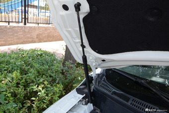 2016款风光580 1.5T手动豪华型