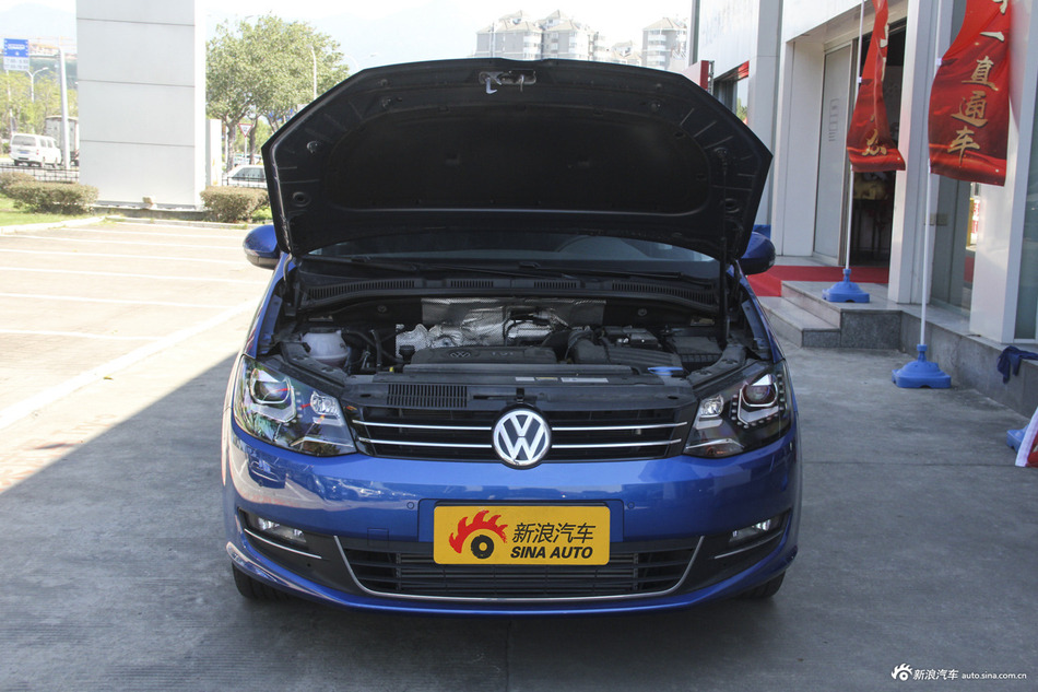 2018款夏朗2.0T自动旗舰型7座380TSI