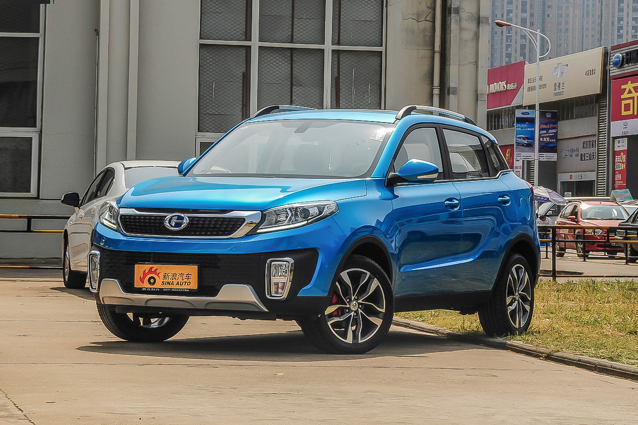 2016款昌河Q35 1.5L手动精英炫智版