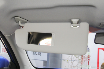 2017款名爵ZS 1.5L手动豪华版