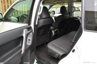 2018款普拉多3.5L自动TX-L NAVI后挂备胎