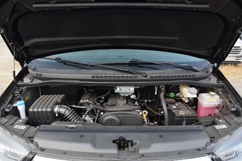 2016款瑞风M4 2.0L手动智能豪华型图片