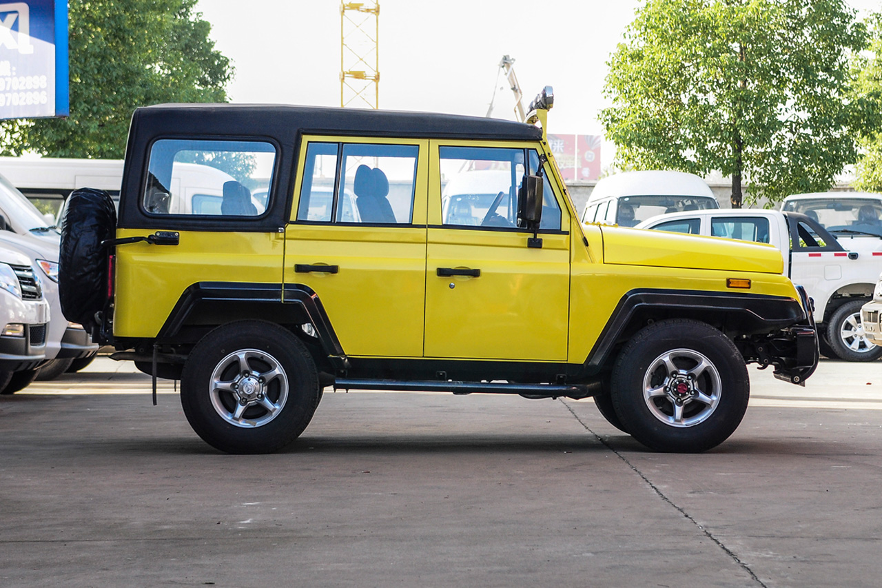 2016款战旗2.0L手动CK豪华型 国IV