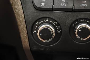 2015款森雅S80 1.5L手动都市版（5座）