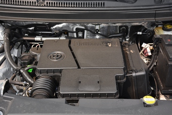 2017款中华V3 1.5L手动舒适型