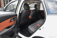 2019款奔腾X40 1.6L自动互联智酷型