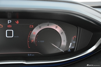 2017款标致5008 1.8T自动380THP精英版7座