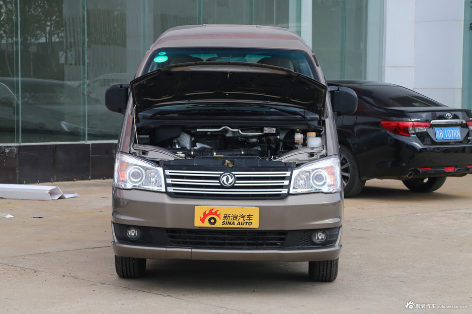 2017款菱智M3L改款1.6L手动7座标准型