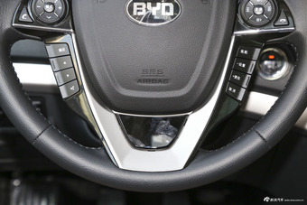 2016款比亚迪S7 1.5T手动尊贵型