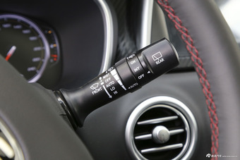 2017款瑞风S7 1.5T自动豪华智能型