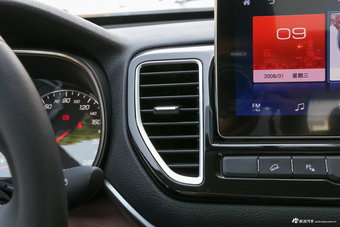 2018款森雅R9 1.2T手动豪华智尚型