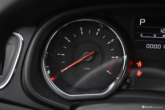 2018款雪铁龙C3-XR 1.6L自动先锋型