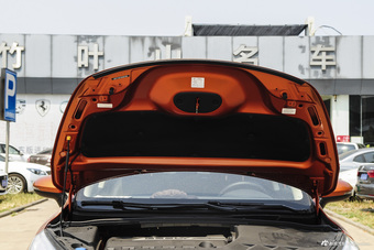 2016款帝豪GS 1.8L手动领尚型优雅版