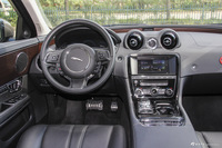 2015款捷豹XJL 3.0L自动SC两驱尊享商务版