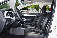 2016款瑞风S2 1.5L手动豪华智能型双色版