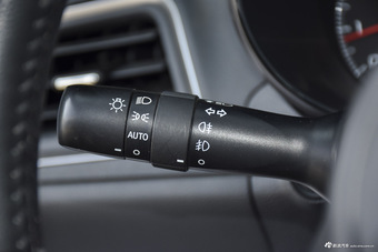 2016款傲虎 2.5L自动经典版