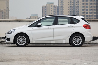 2016款宝马218i 时尚型