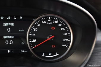 2017款宝骏730 1.5T自动旗舰型7座