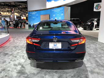 洛杉矶车展实拍2018款雅阁 造型更新潮