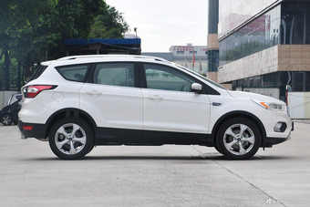 2017款翼虎1.5T自动两驱虎跃型EcoBoost 180