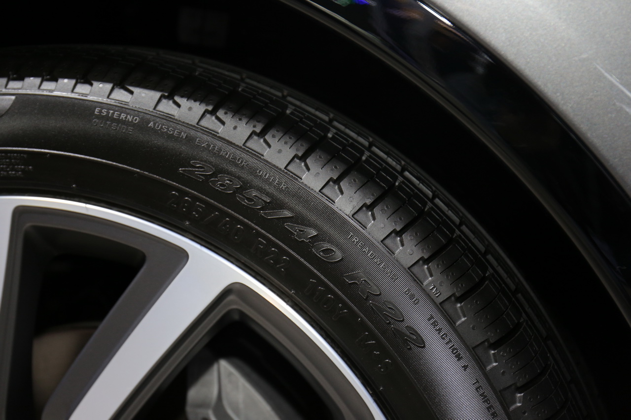 2018广州车展实拍：路虎发现